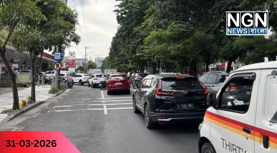 Fuel Frenzy in Surabaya
