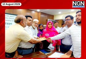 আত্রাই উপজেলা পরিষদে নিহত প্রবাসীদের স্বজনদের মাঝে সহায়তা বিতরণ