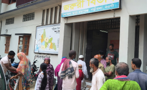 পত্নীতলায় বাস দুর্ঘটনা, মোটরসাইকেল আরোহী নিহত