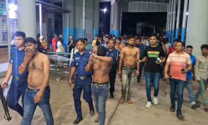 বগুড়ার শজিমেকে সংঘর্ষে আহত ইন্টার্ন চিকিৎসক ও রোগীর স্বজনরা