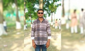 রাতে নিখোঁজের পর সাপাহারে রুবেল হকের ঝুলন্ত মরদেহ উদ্ধার