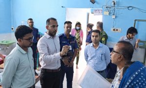 নওগাঁয় ক্লিনিক ও ডায়াগনস্টিক সেন্টারে অনিয়মের বিরুদ্ধে অভিযান1