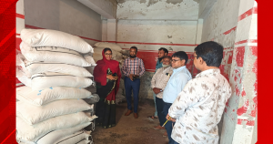 নওগাঁয় সার নিয়ে অনিয়মের অভিযোগে মোবাইল কোর্ট অভিযান