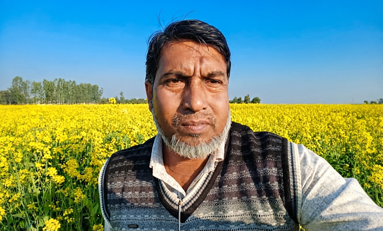 পোরশায় নকল নবীস বরখাস্ত, আমির উদ্দিন বাবুর বিরুদ্ধে নথি টেম্পারিংয়ের অভিযোগ