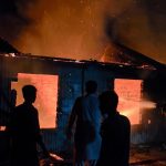 নওগাঁয় ভয়াবহ অগ্নিকাণ্ড,নিঃস্ব ৪ পরিবার,